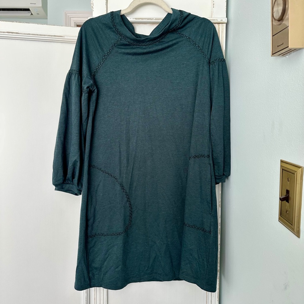 Max Studio blue/teal light sweater dress NWT